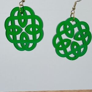Earrings Handmade Irish Knot Green Acrylic